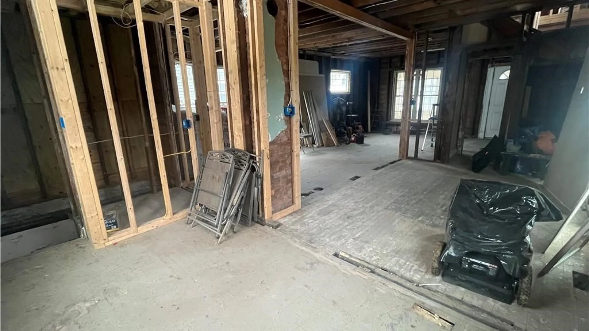 Property at 2936 Mckoon Avenue, Niagara Falls, NY 14305 5