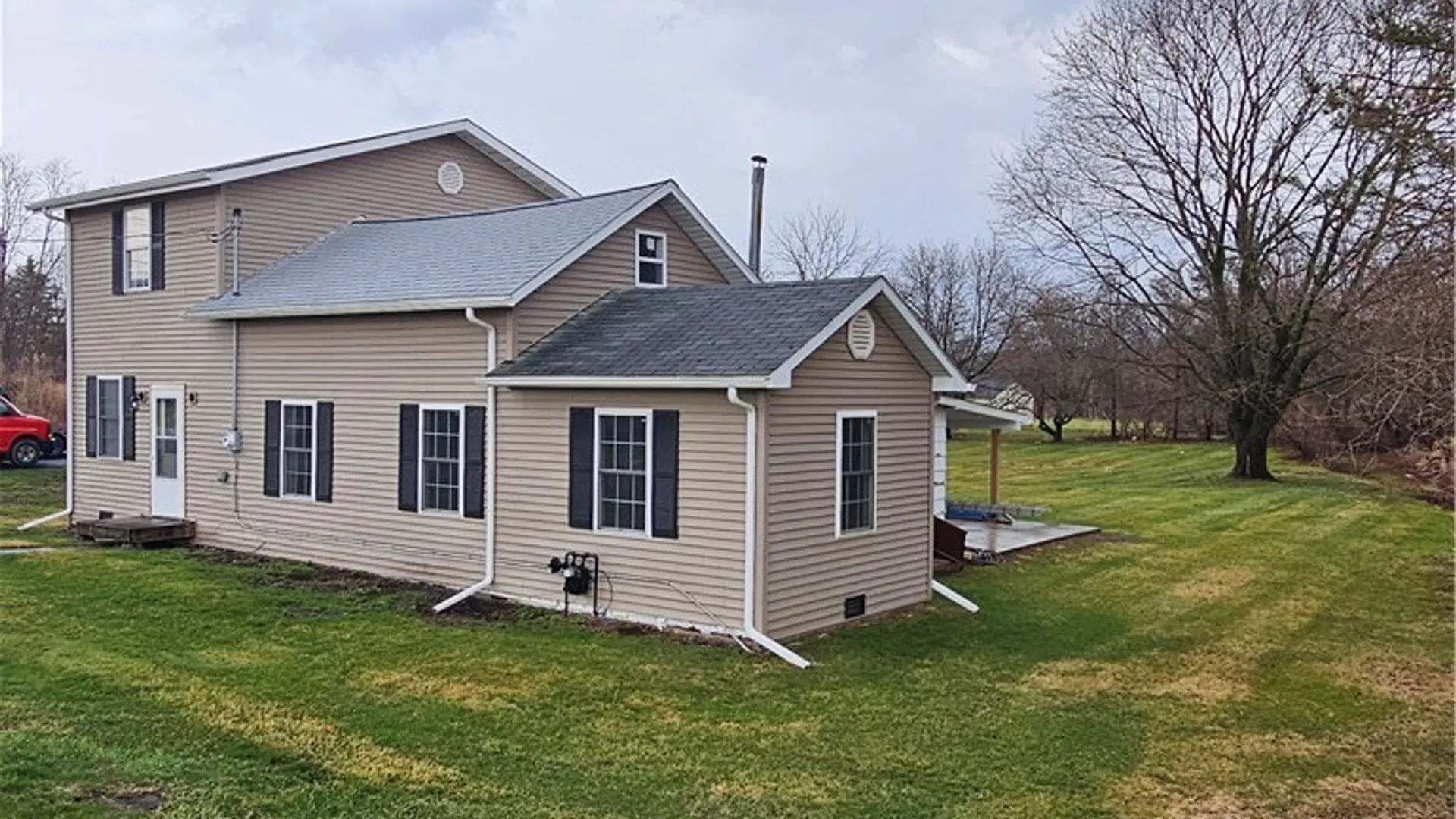 Property at 76 Hammond Street, Big Flats, NY 14814 2