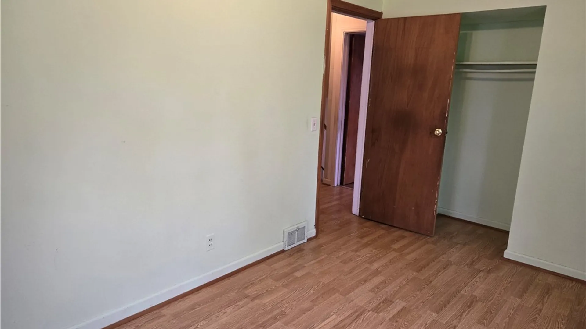 Property at 206 Haddon Road, Greece, NY 14626 12