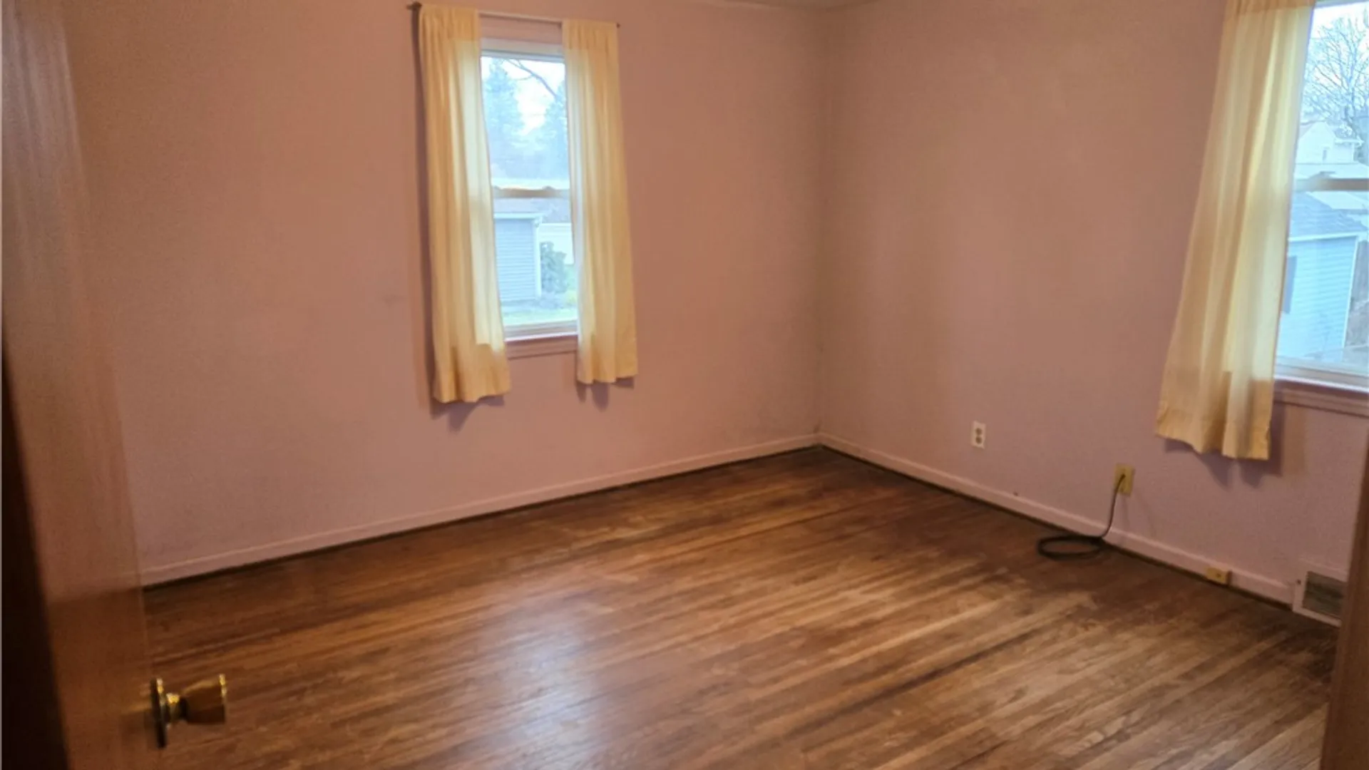 Property at 206 Haddon Road, Greece, NY 14626 9