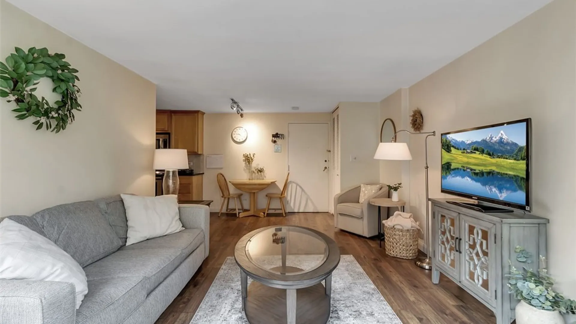 Property at 849 Delaware Avenue, Buffalo, NY 14209 12