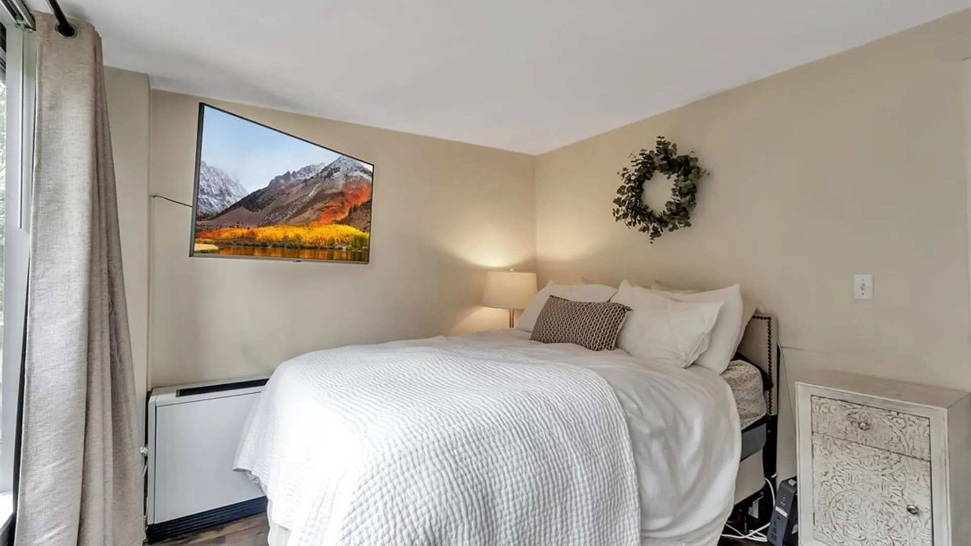 Property at 849 Delaware Avenue, Buffalo, NY 14209 15