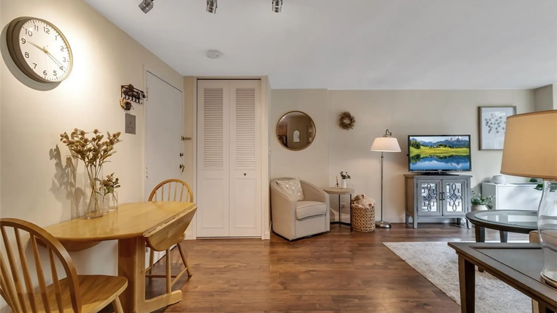 Property at 849 Delaware Avenue, Buffalo, NY 14209 7