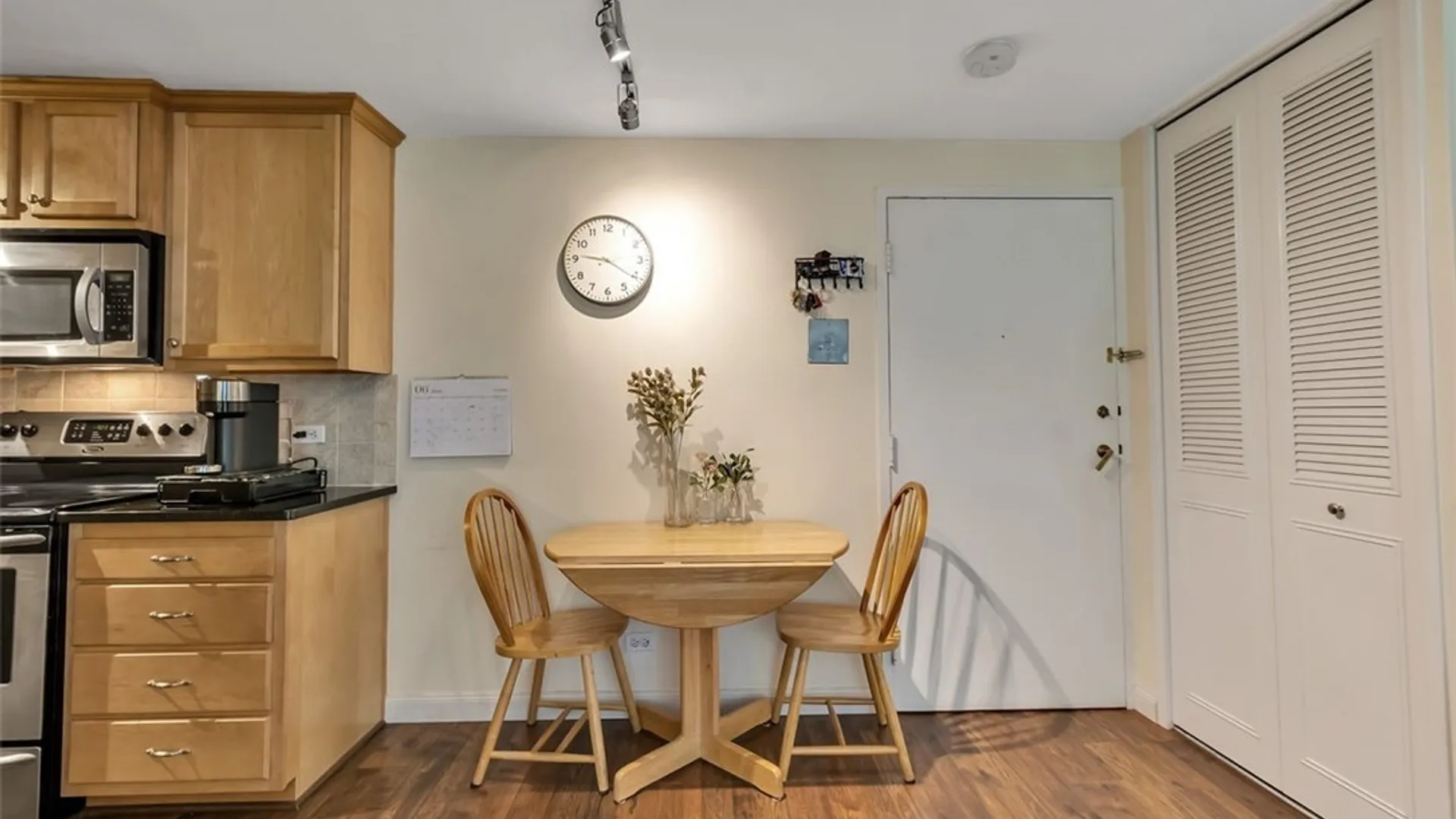 Property at 849 Delaware Avenue, Buffalo, NY 14209 8