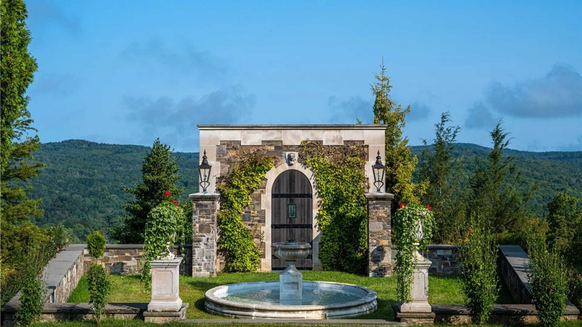 Property at 15 Meadowood Lane, Chenango, NY 13901 4