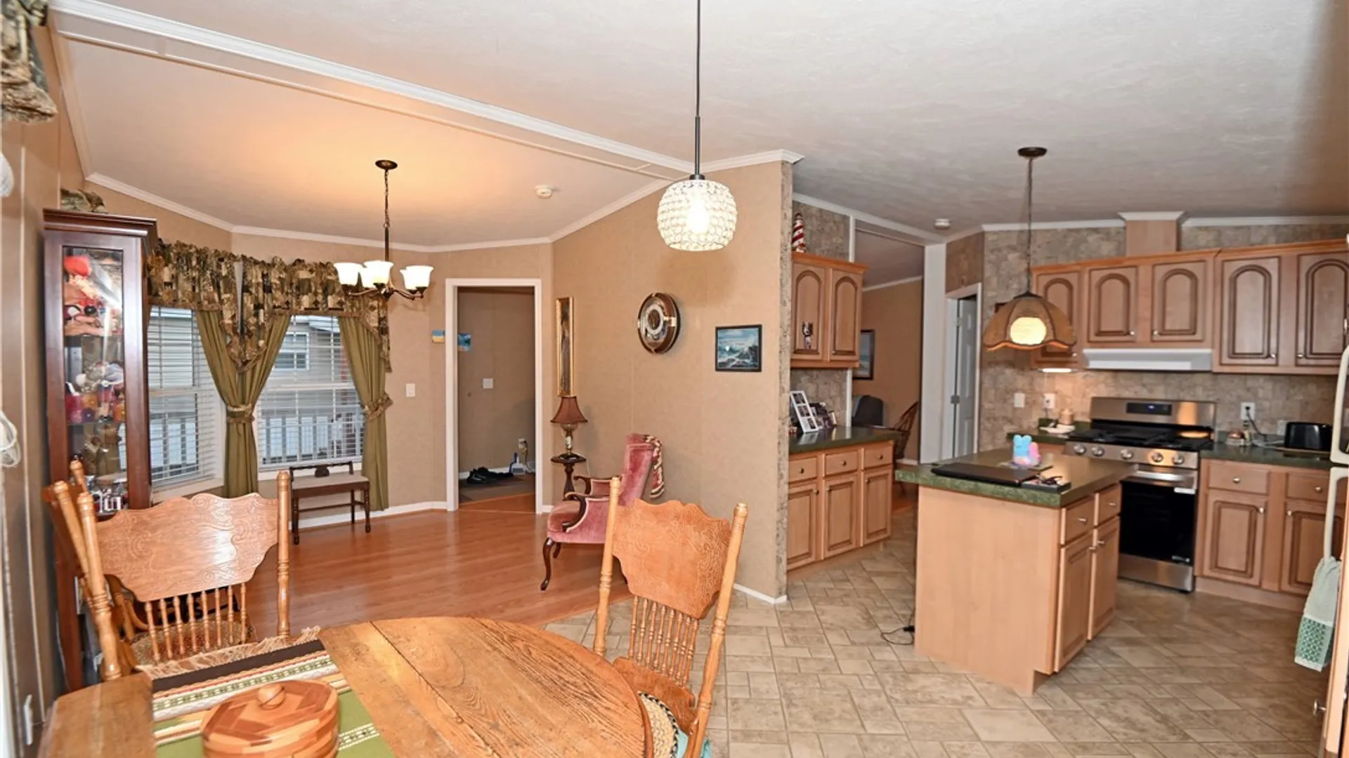 Property at 127 Royal Meadow Drive, Kirkland, NY 13323 21