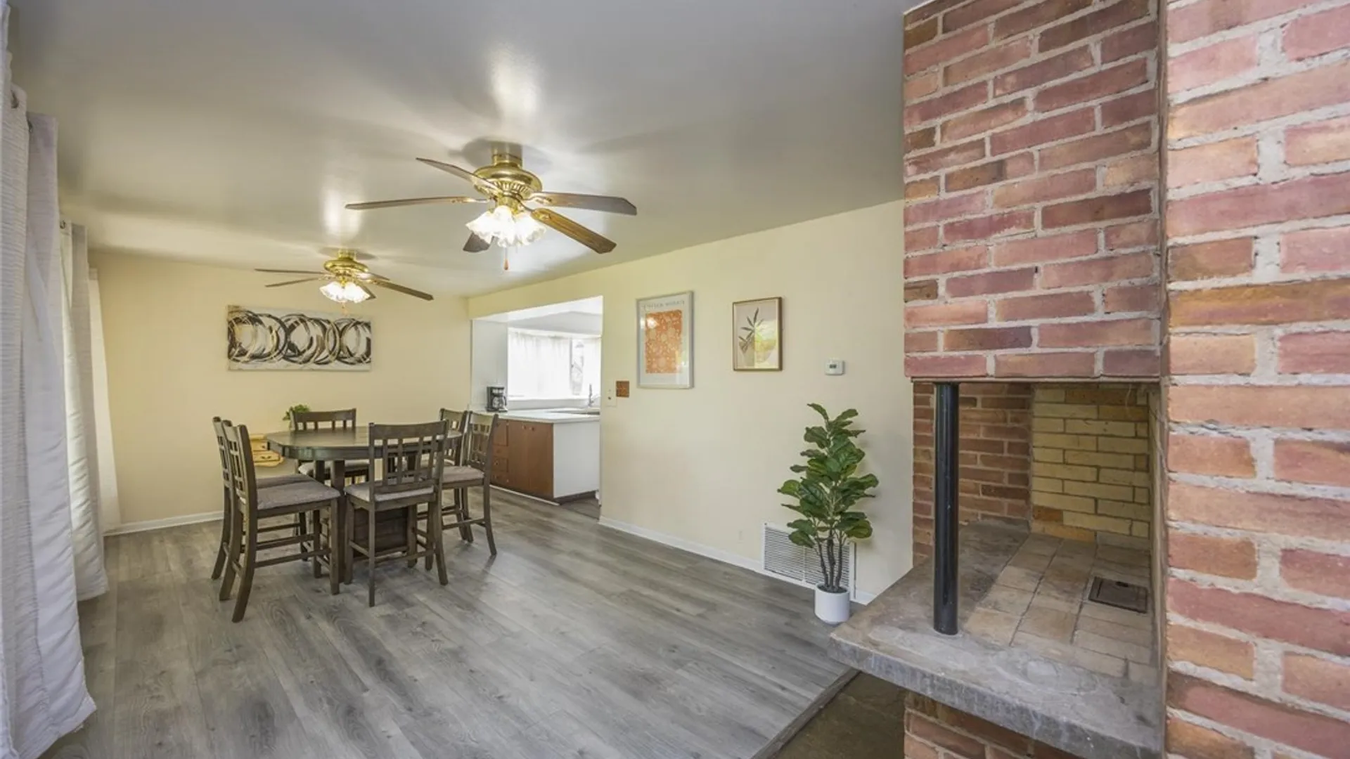 Property at 9326 Rivershore Drive, Niagara Falls, NY 14304 15