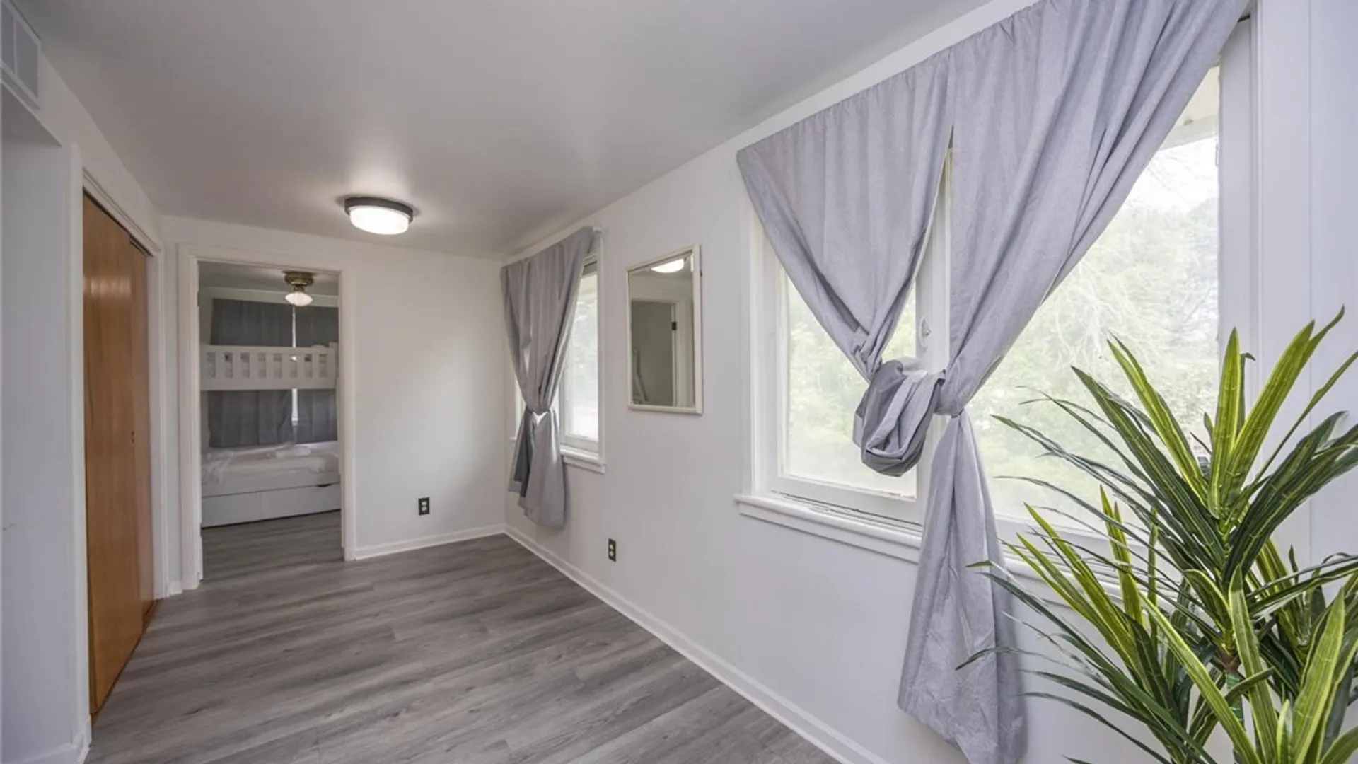 Property at 9326 Rivershore Drive, Niagara Falls, NY 14304 37