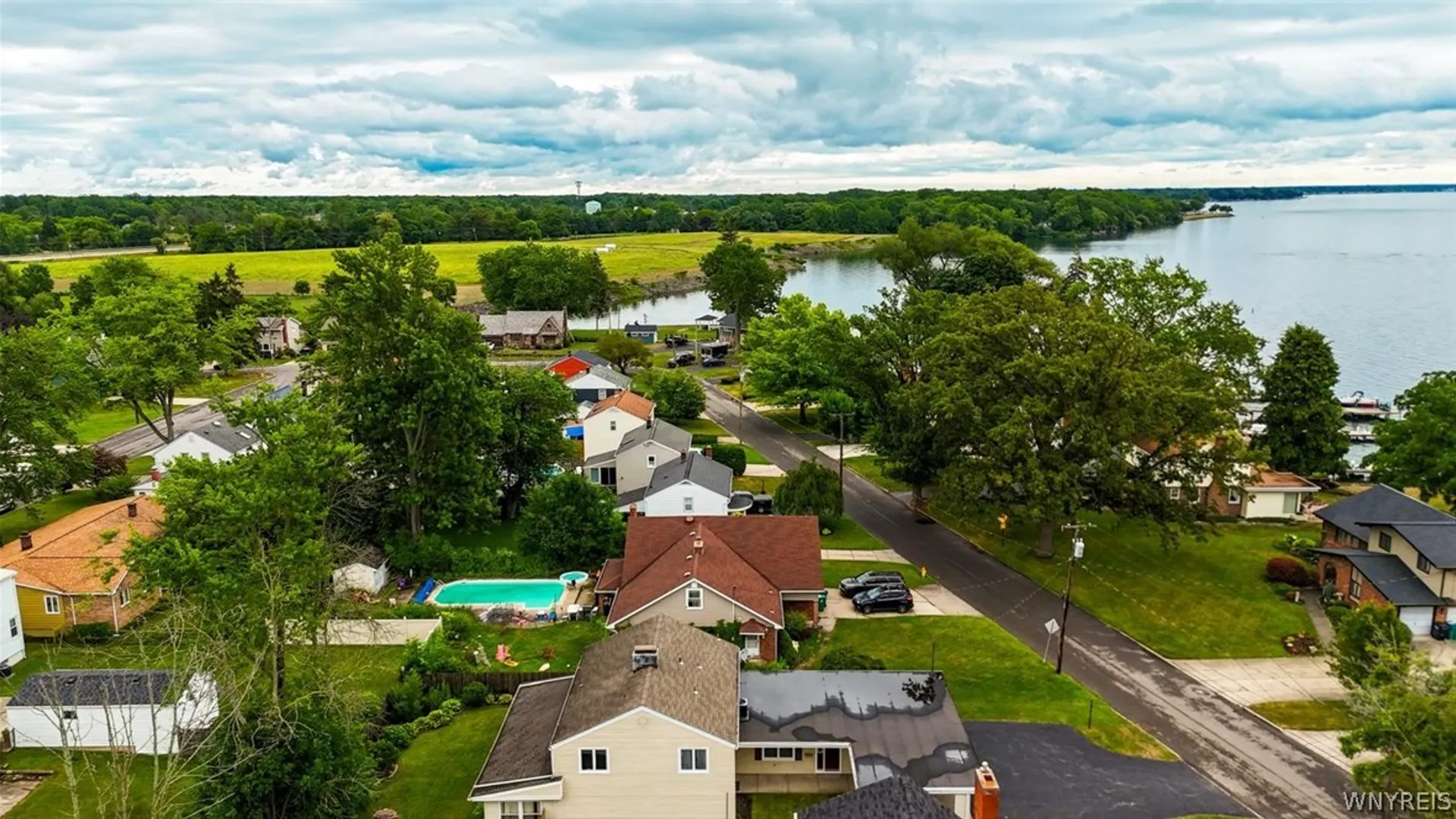 Property at 9326 Rivershore Drive, Niagara Falls, NY 14304 8