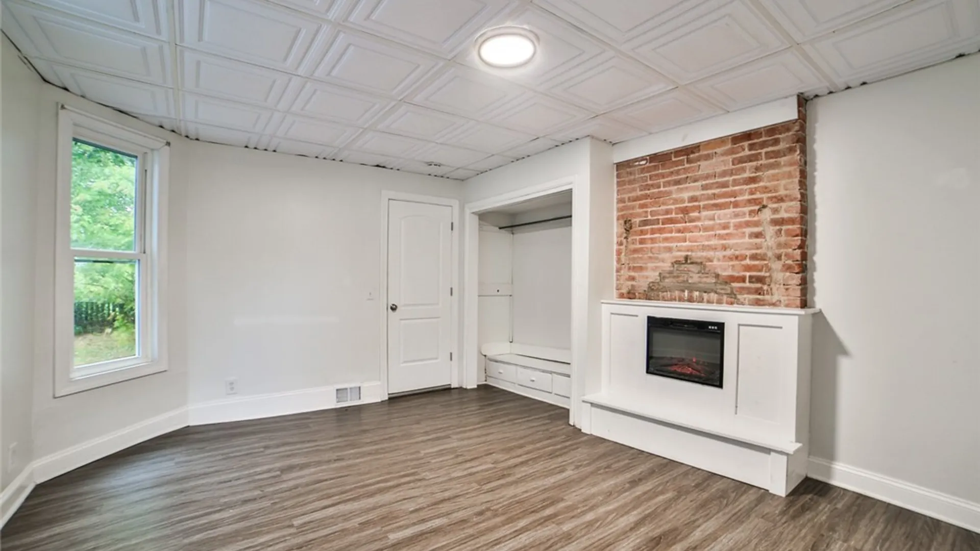 Property at 1332 West Avenue, Buffalo, NY 14213 15