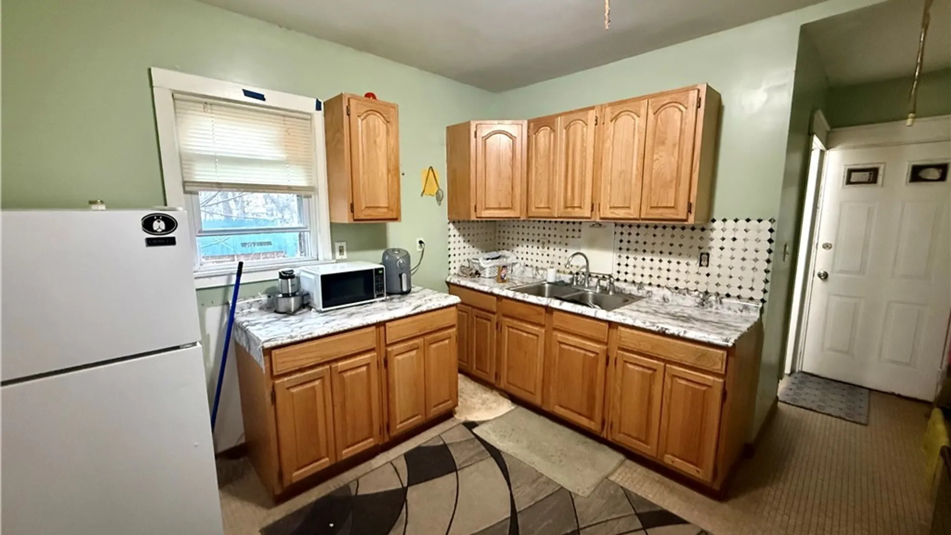 Property at 38 Richlawn Avenue, Buffalo, NY 14215 14