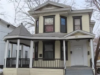 803 Danforth Street, Syracuse, NY 13208