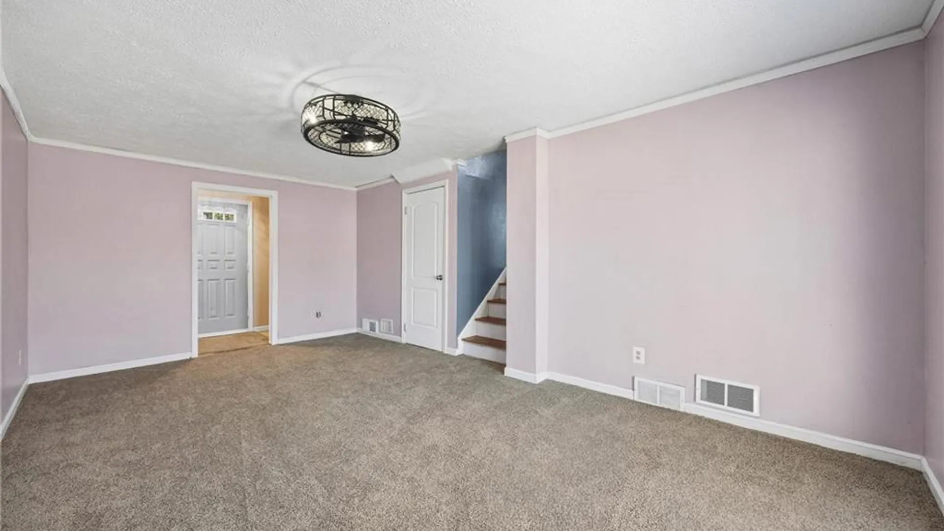 Property at 40 Tradewind Drive, Irondequoit, NY 14617 16