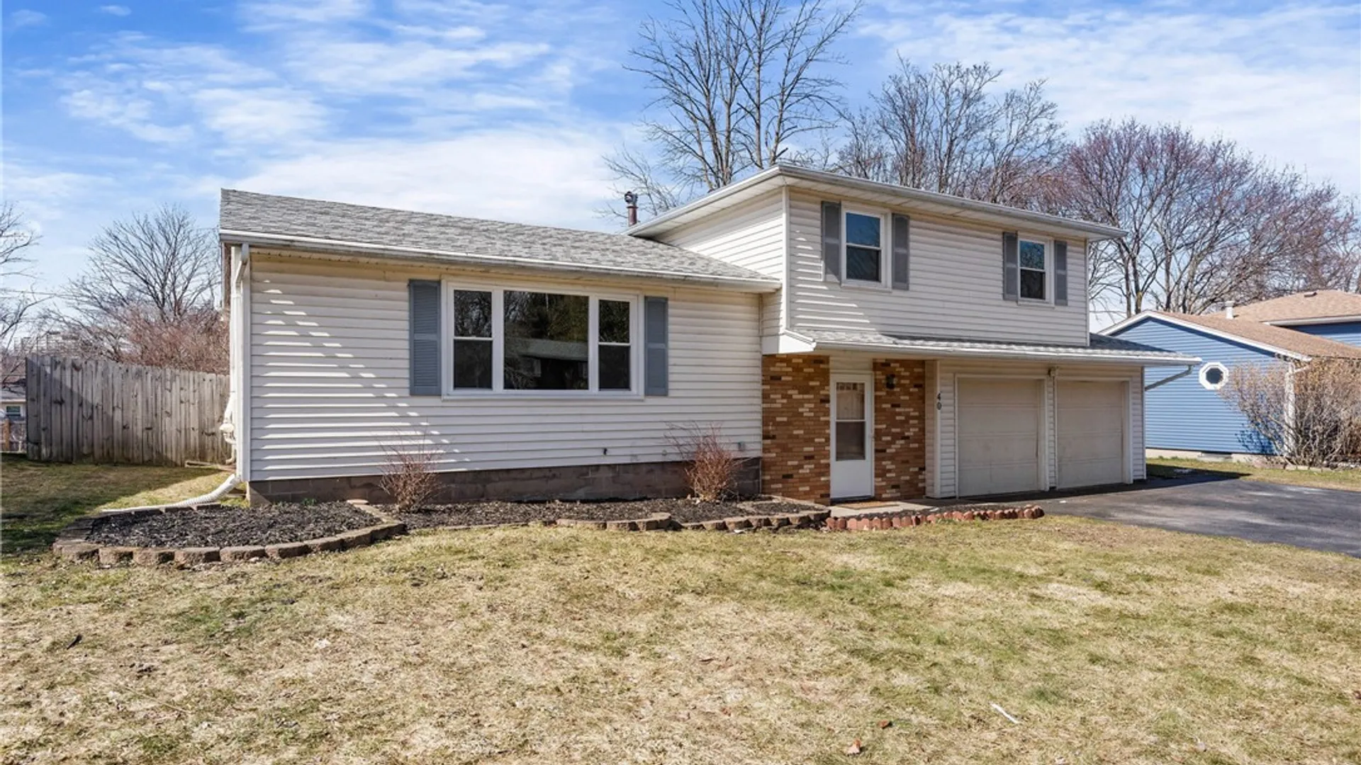 Property at 40 Tradewind Drive, Irondequoit, NY 14617 2