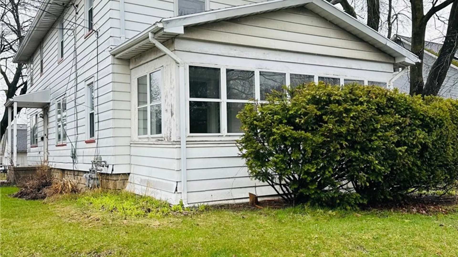 Property at 511 S Lincoln Road, East Rochester, NY 14445 2