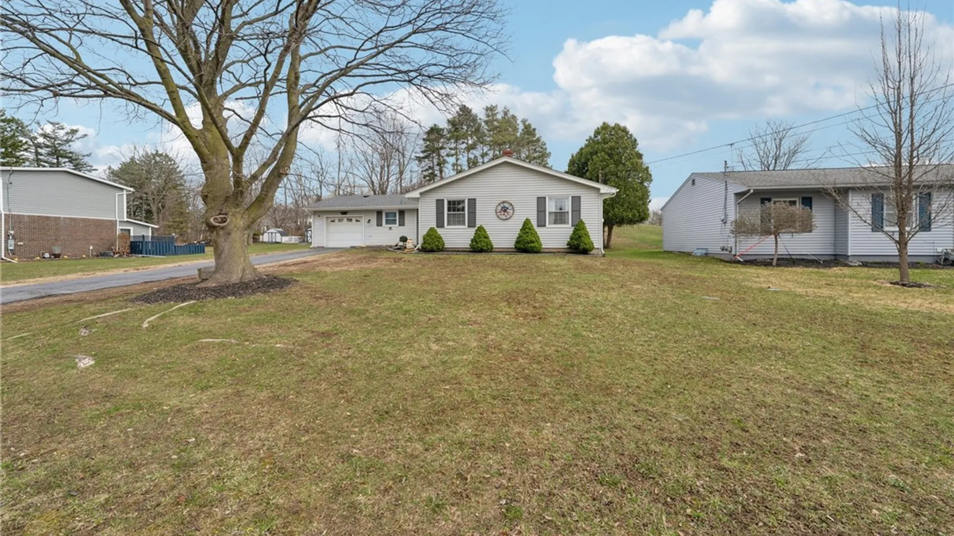 Property at 43-45 Roosevelt Avenue, Batavia City, NY 14020 3
