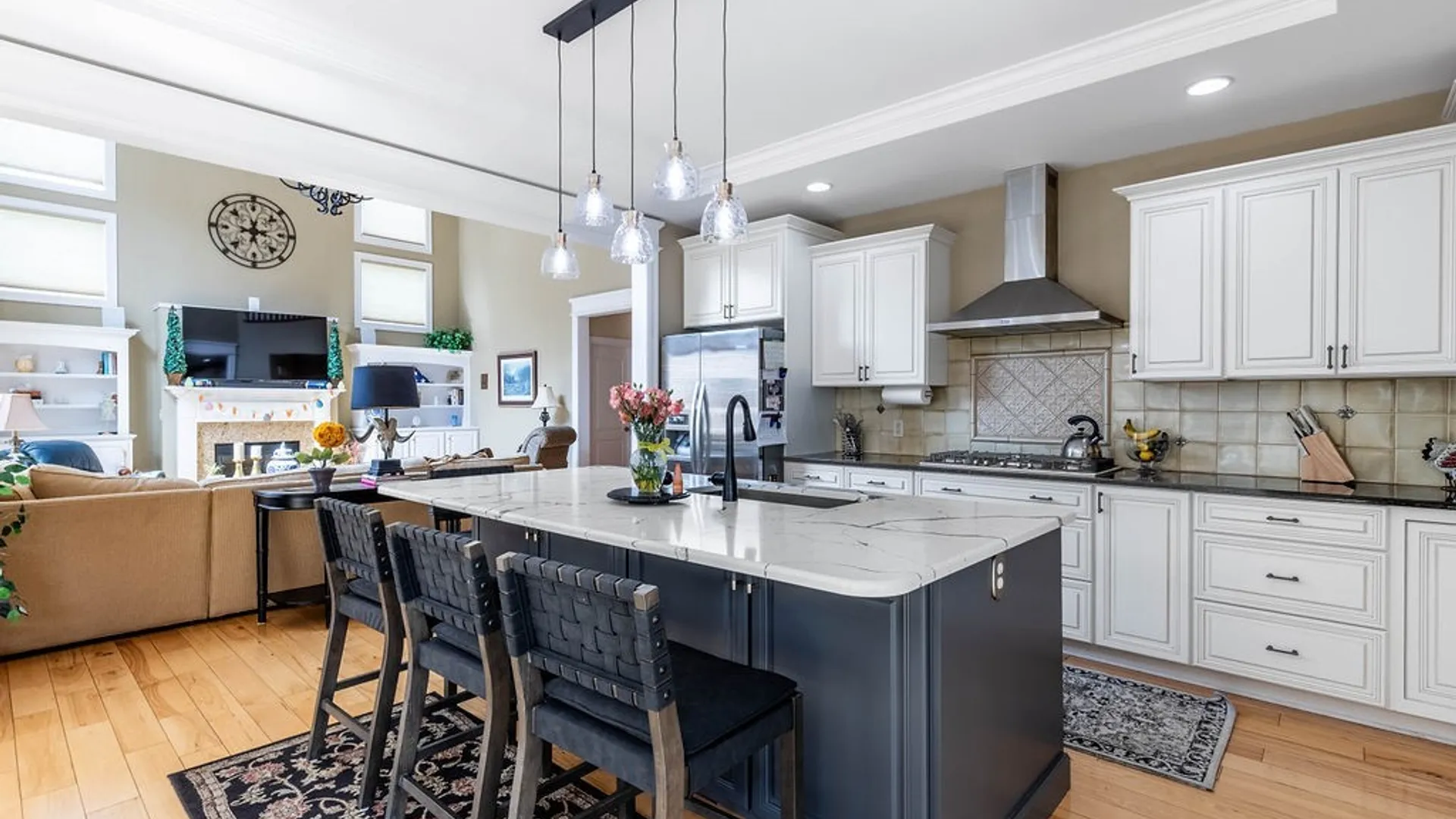 Property at 622 Paradise Road, Amherst, NY 14051 17