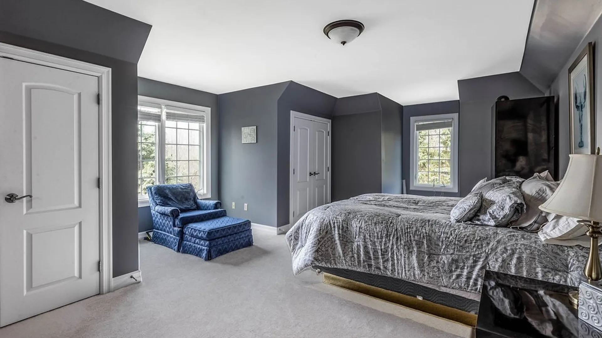 Property at 622 Paradise Road, Amherst, NY 14051 36