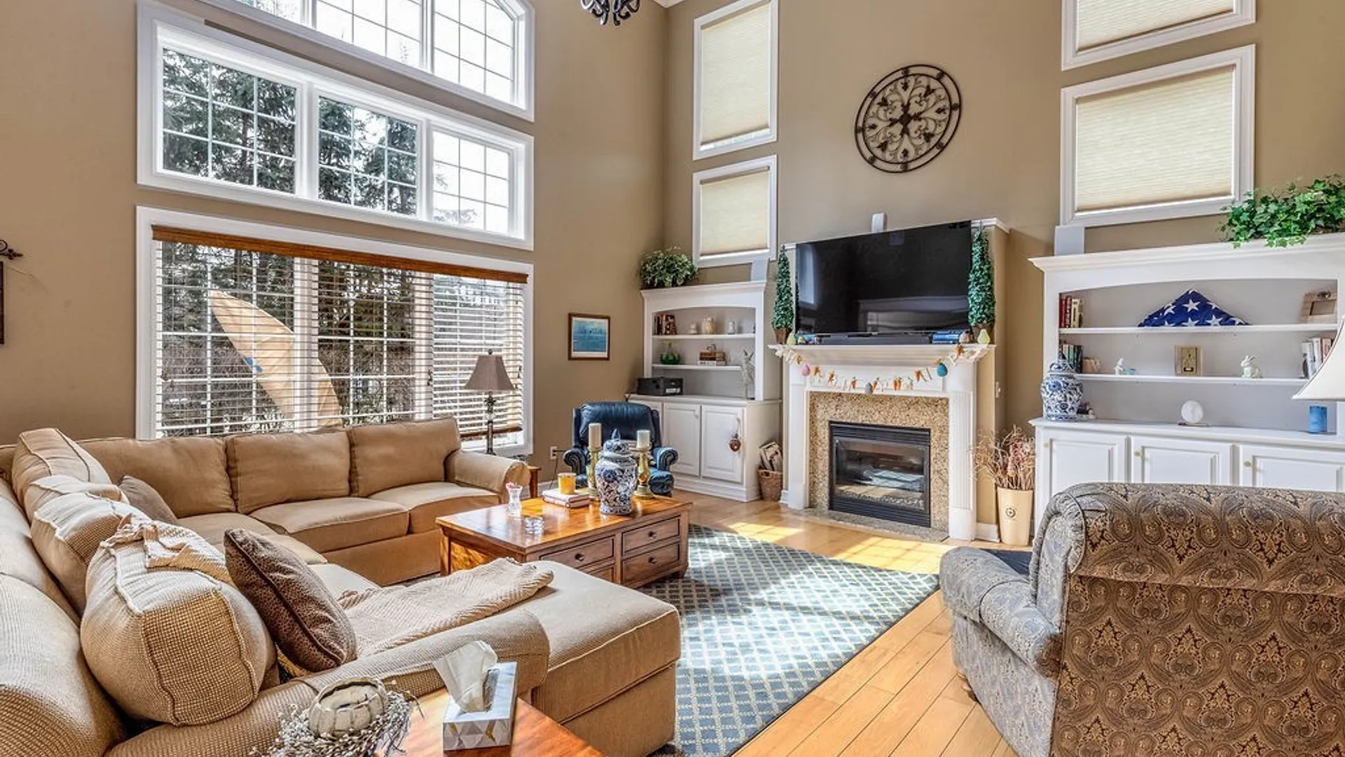 Property at 622 Paradise Road, Amherst, NY 14051 9