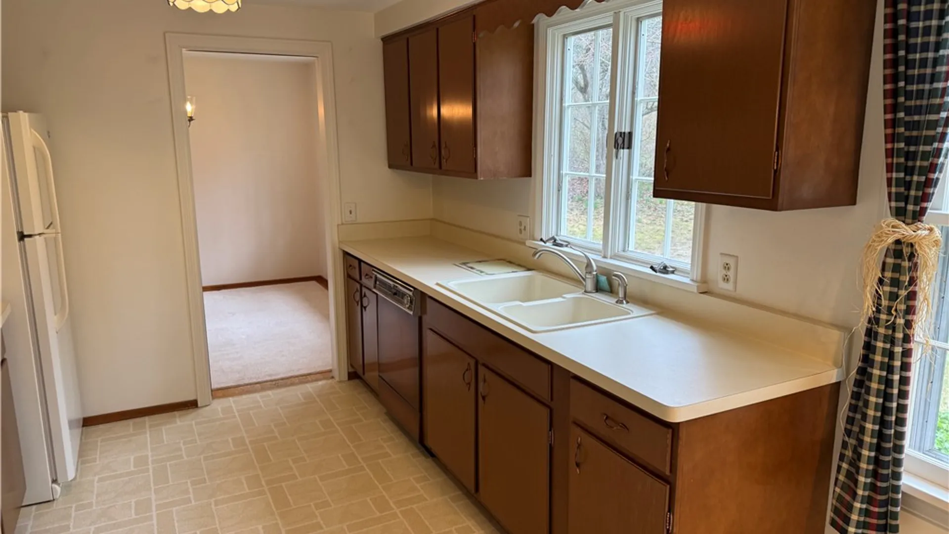 Property at 20 White Birch Circle, Chili, NY 14624 6