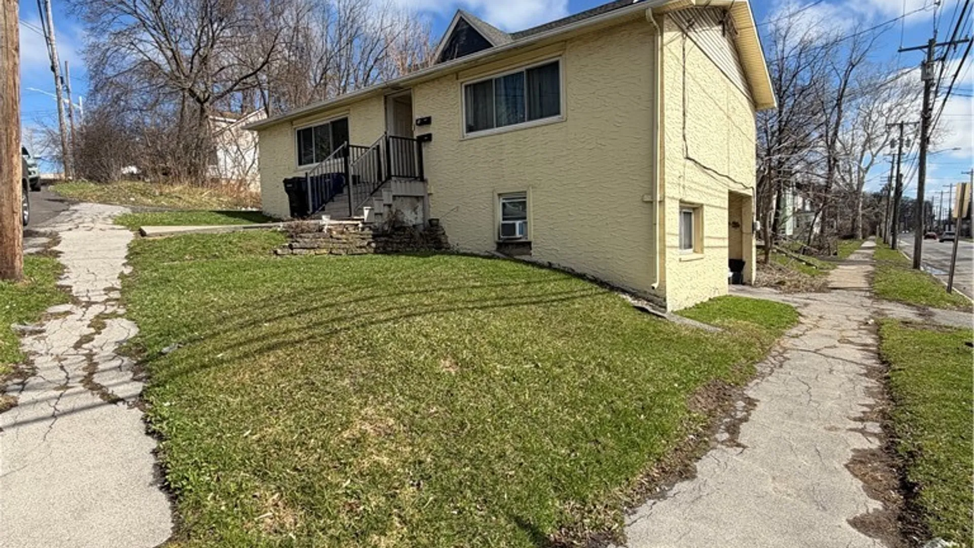 Property at 1501 Burnet Avenue, Syracuse, NY 13206 3