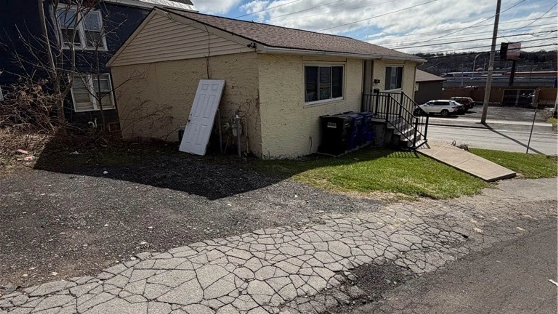 Property at 1501 Burnet Avenue, Syracuse, NY 13206 4
