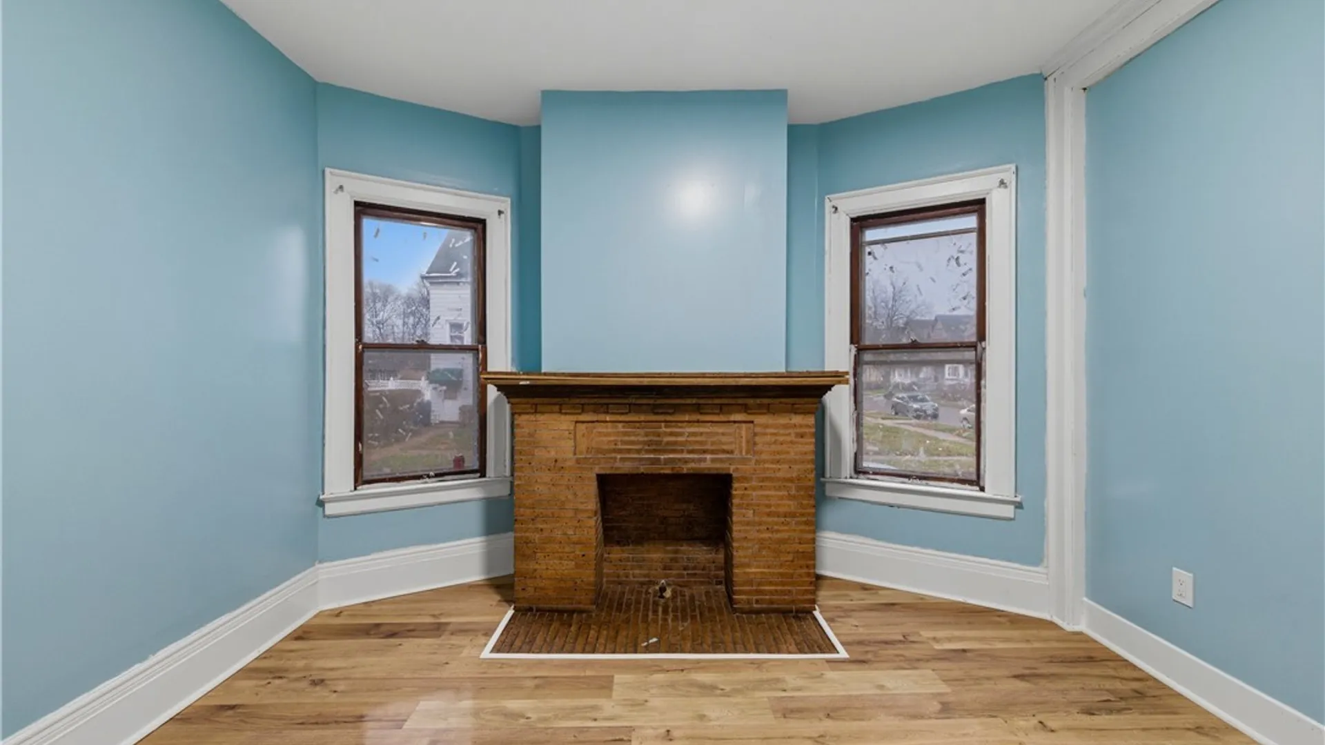 Property at 507 Glenwood Avenue, Buffalo, NY 14208 10