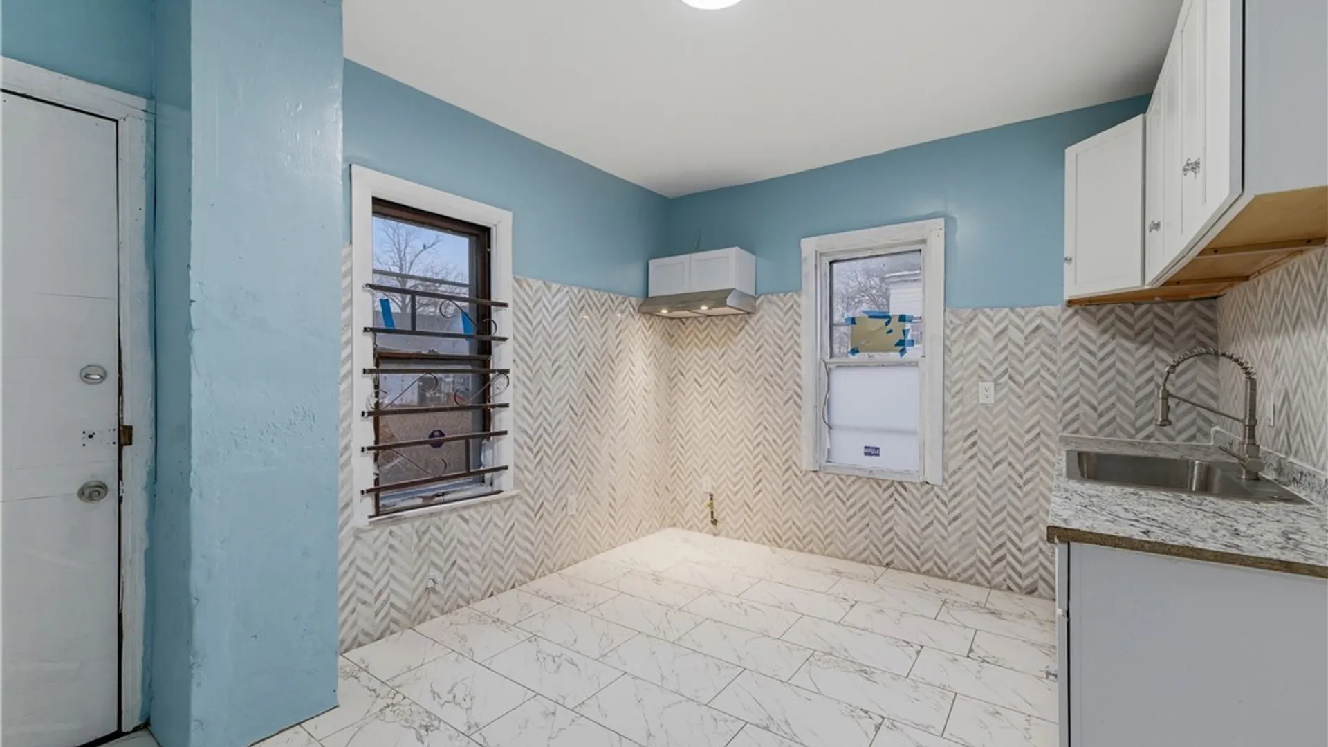 Property at 507 Glenwood Avenue, Buffalo, NY 14208 12