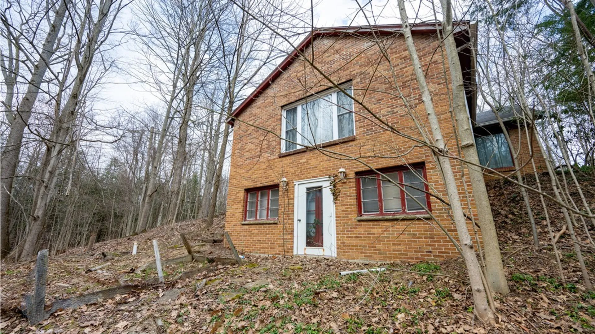 Property at 8988 Jennings Road, Eden, NY 14057 8