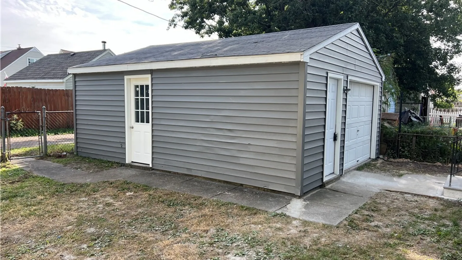 Property at 165 Roland Avenue, Lackawanna, NY 14218 15