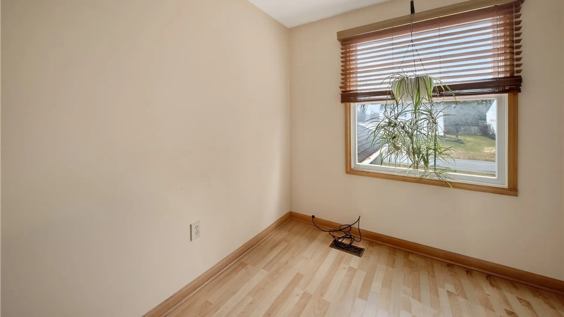 Property at 6234 Wynmoor Drive, Cicero, NY 13039 33