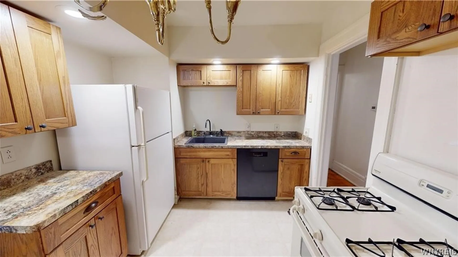Property at 222 Norwood Ave (upper), Buffalo, NY 14222 4