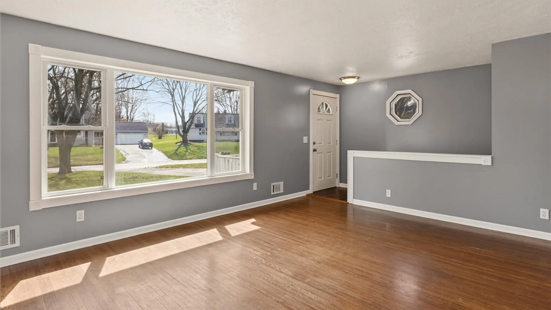 Property at 267 Valiant Drive, Henrietta, NY 14623 7