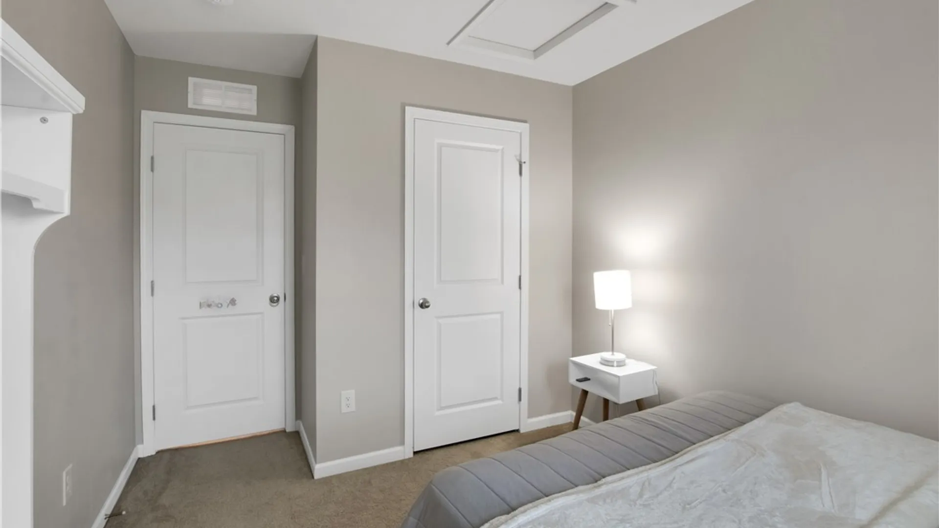 Property at 126 South Drive, West Seneca, NY 14218 16