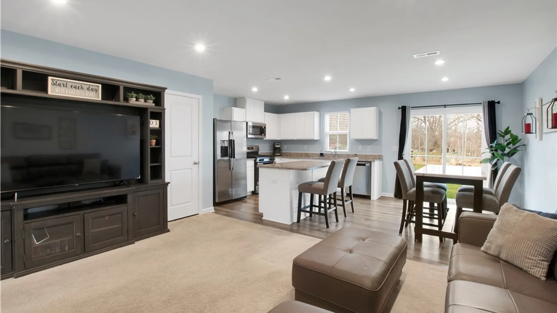 Property at 126 South Drive, West Seneca, NY 14218 6