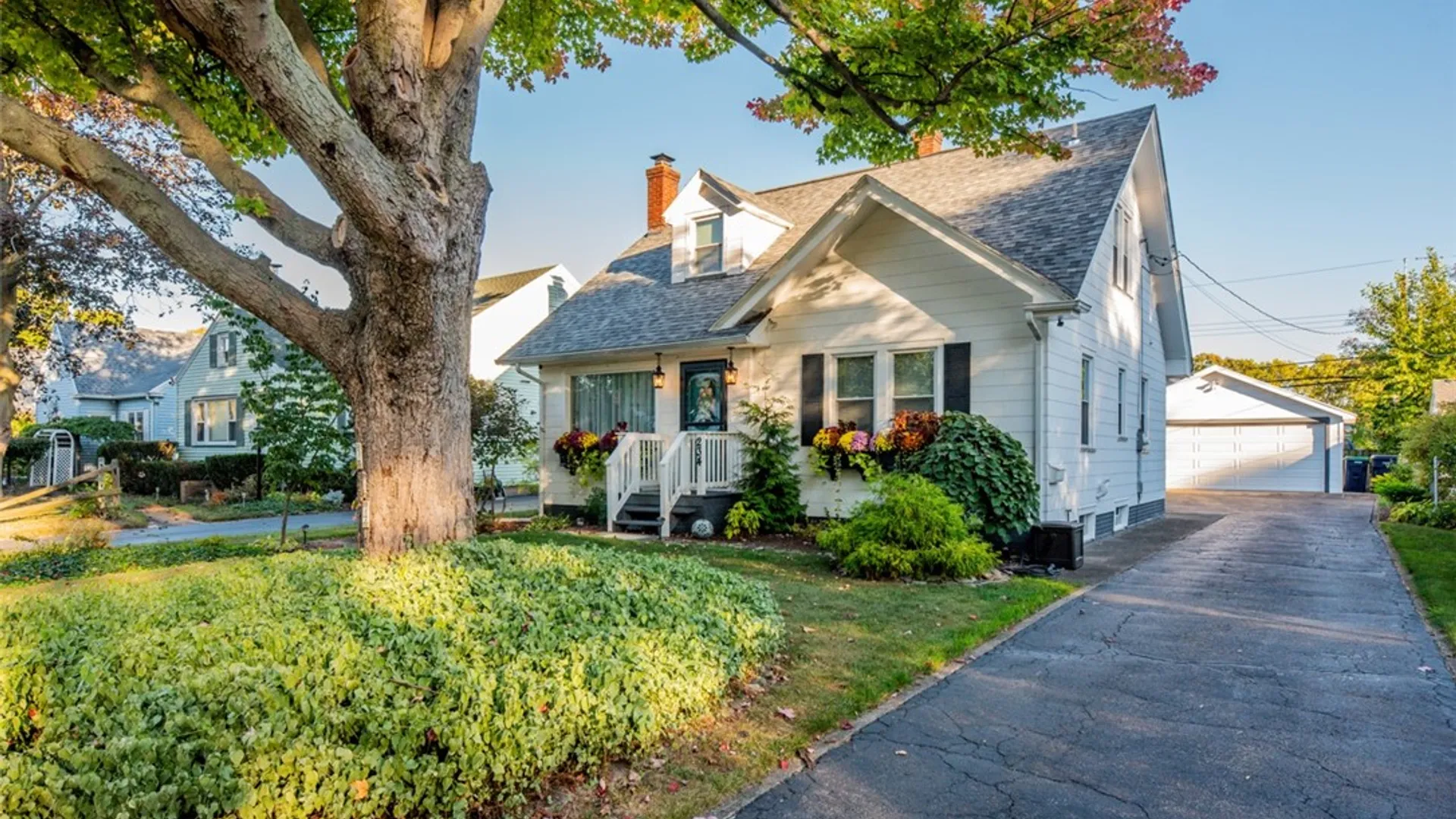 Property at 234 Pemberton Road, Irondequoit, NY 14622 3