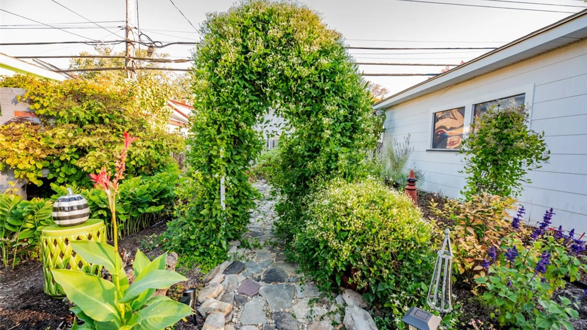 Property at 234 Pemberton Road, Irondequoit, NY 14622 33