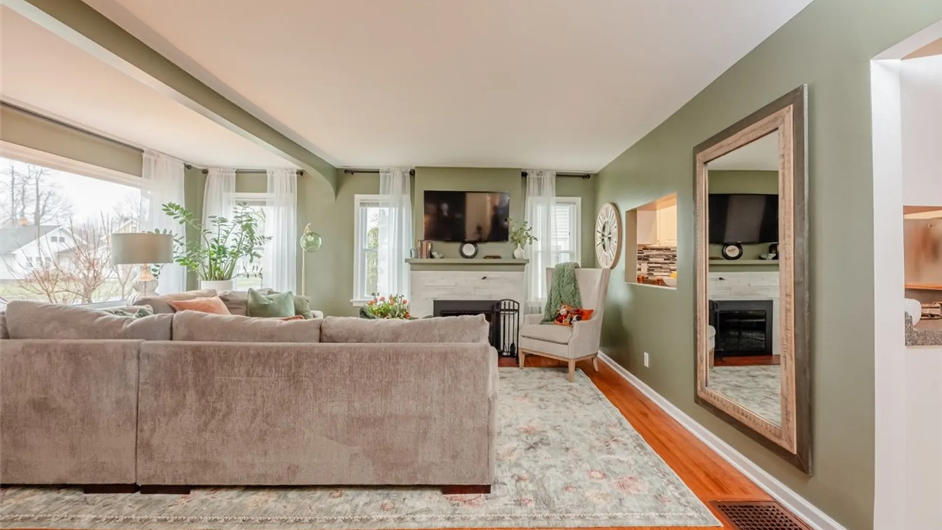 Property at 234 Pemberton Road, Irondequoit, NY 14622 8