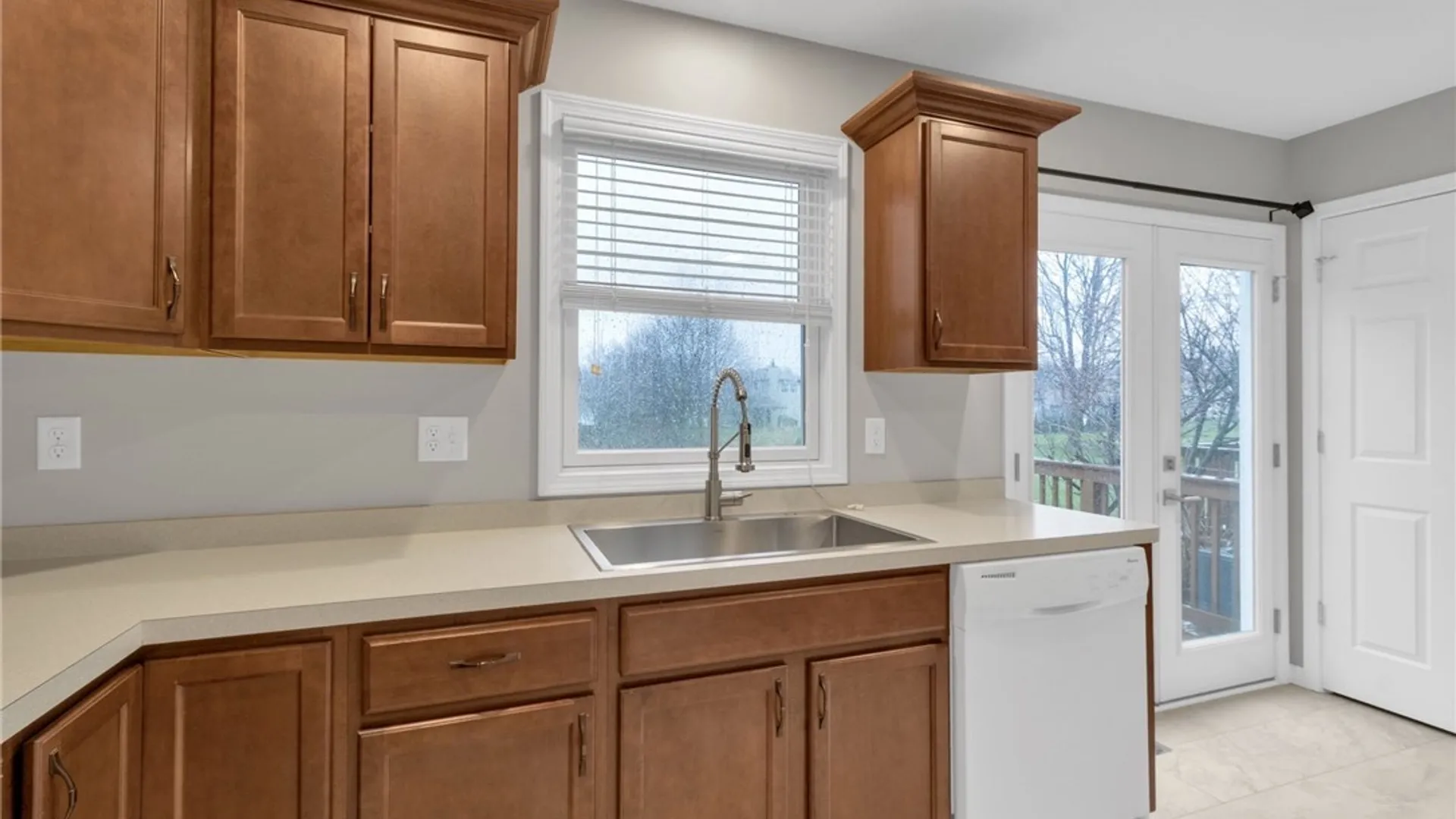 Property at 940 Reserve Road, West Seneca, NY 14224 13