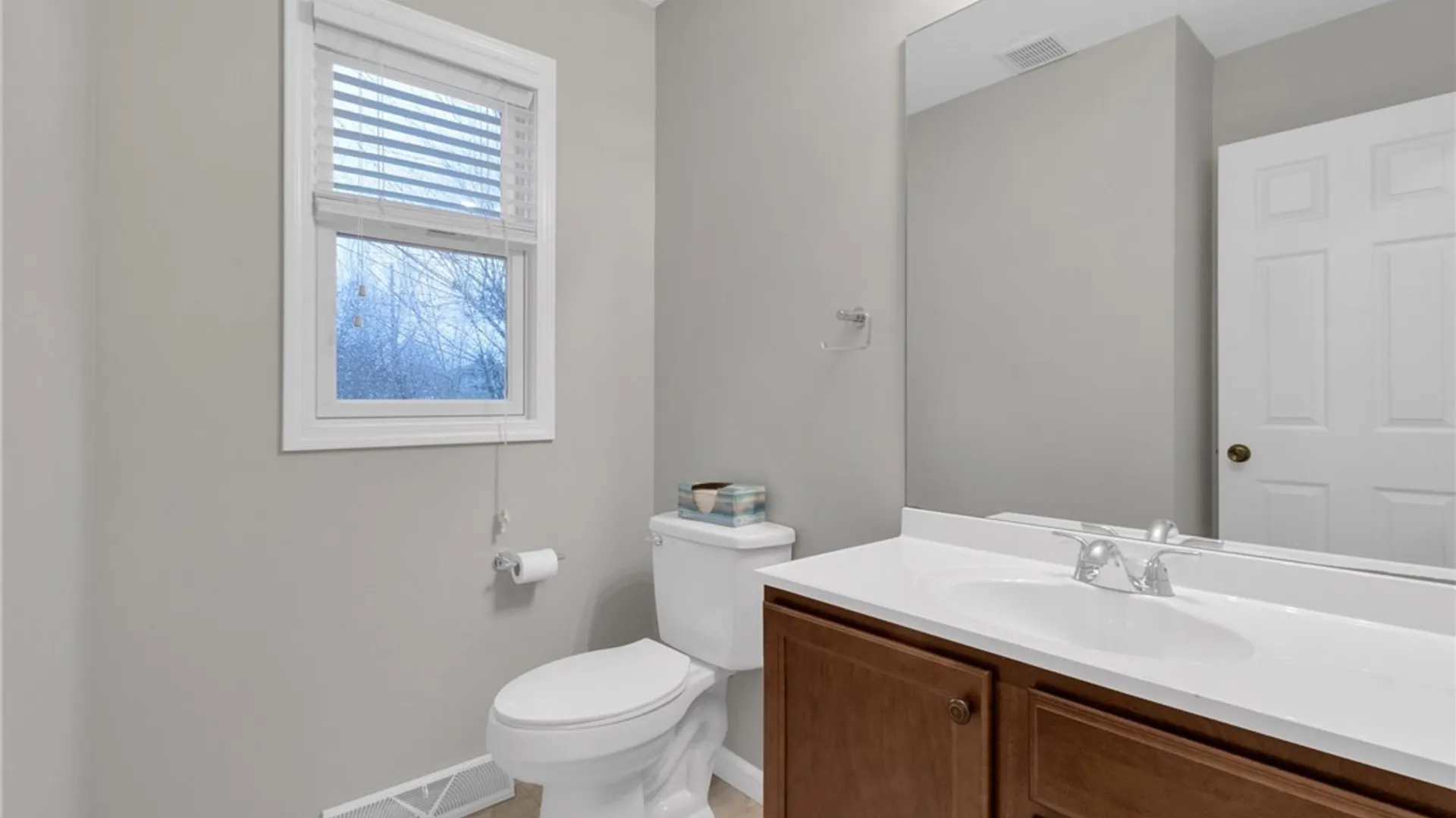 Property at 940 Reserve Road, West Seneca, NY 14224 15