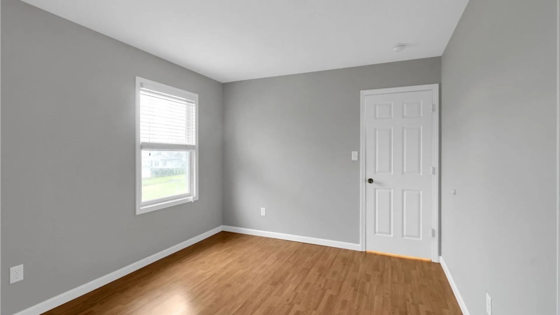 Property at 940 Reserve Road, West Seneca, NY 14224 20