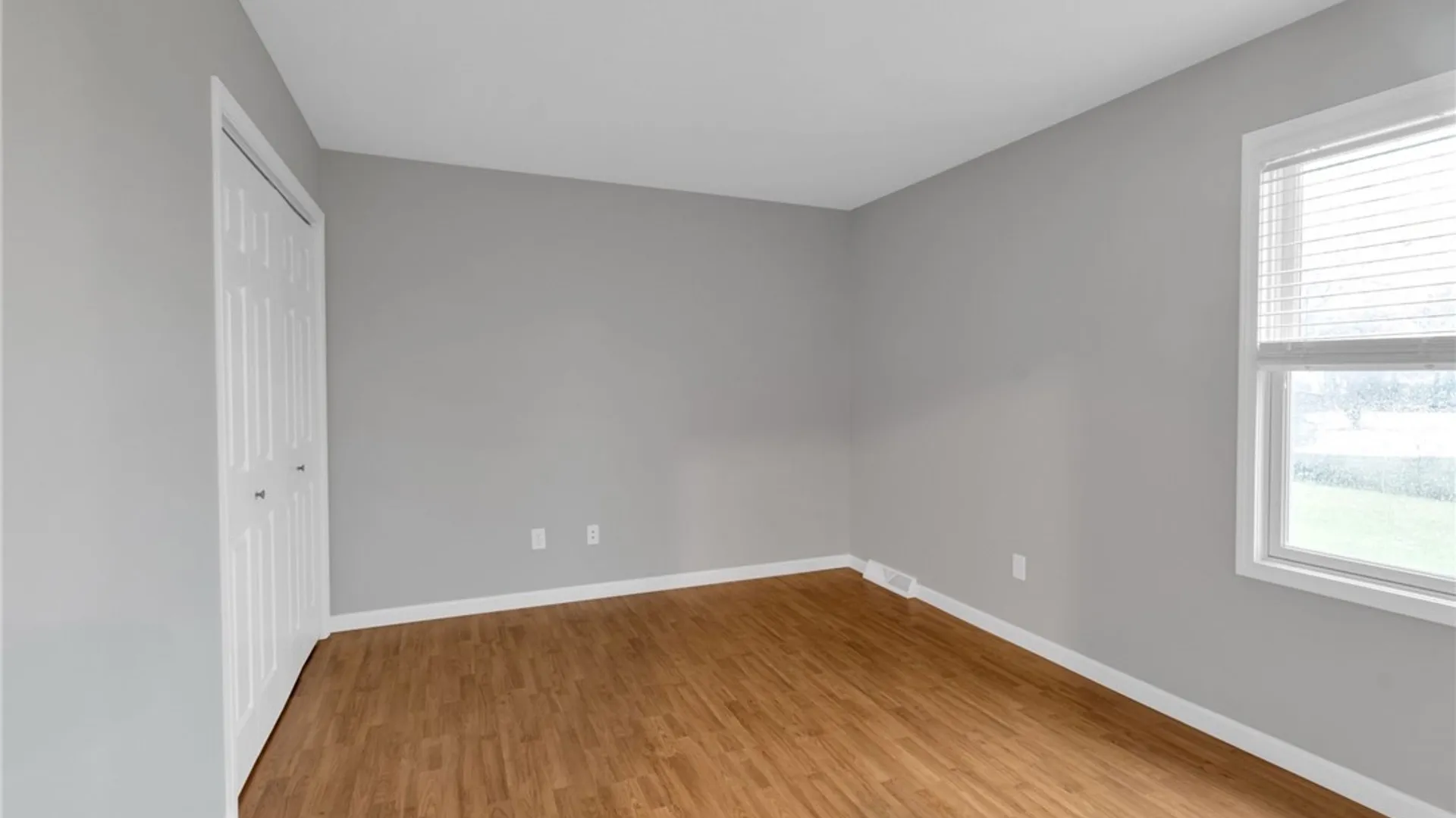 Property at 940 Reserve Road, West Seneca, NY 14224 21