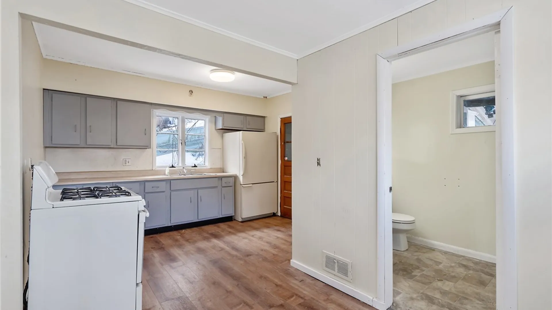 Property at 206 Lamont Avenue, Geddes, NY 13209 12