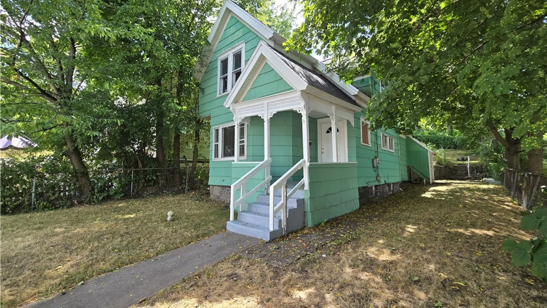 Property at 206 Lamont Avenue, Geddes, NY 13209 2