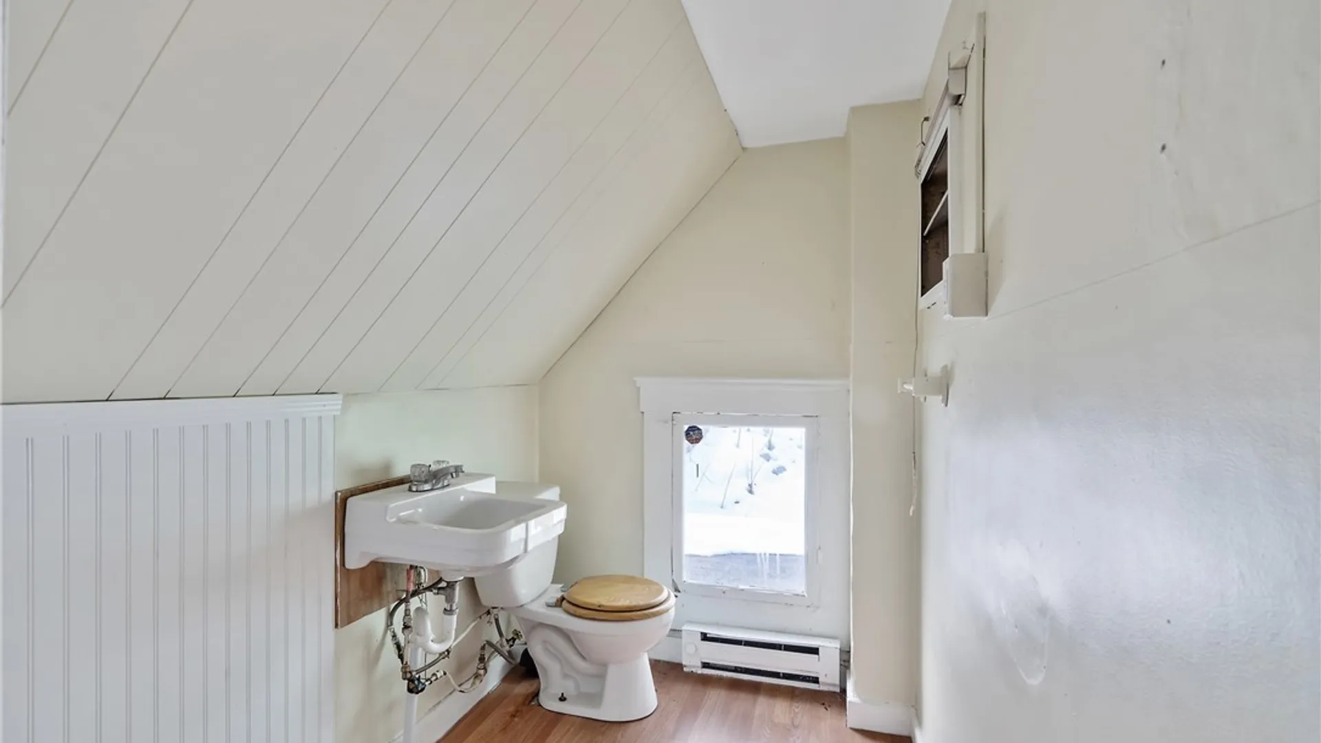 Property at 206 Lamont Avenue, Geddes, NY 13209 33