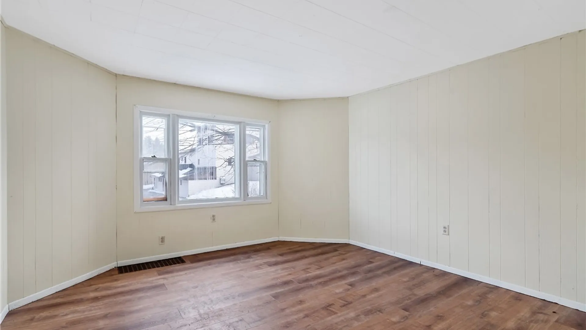 Property at 206 Lamont Avenue, Geddes, NY 13209 7