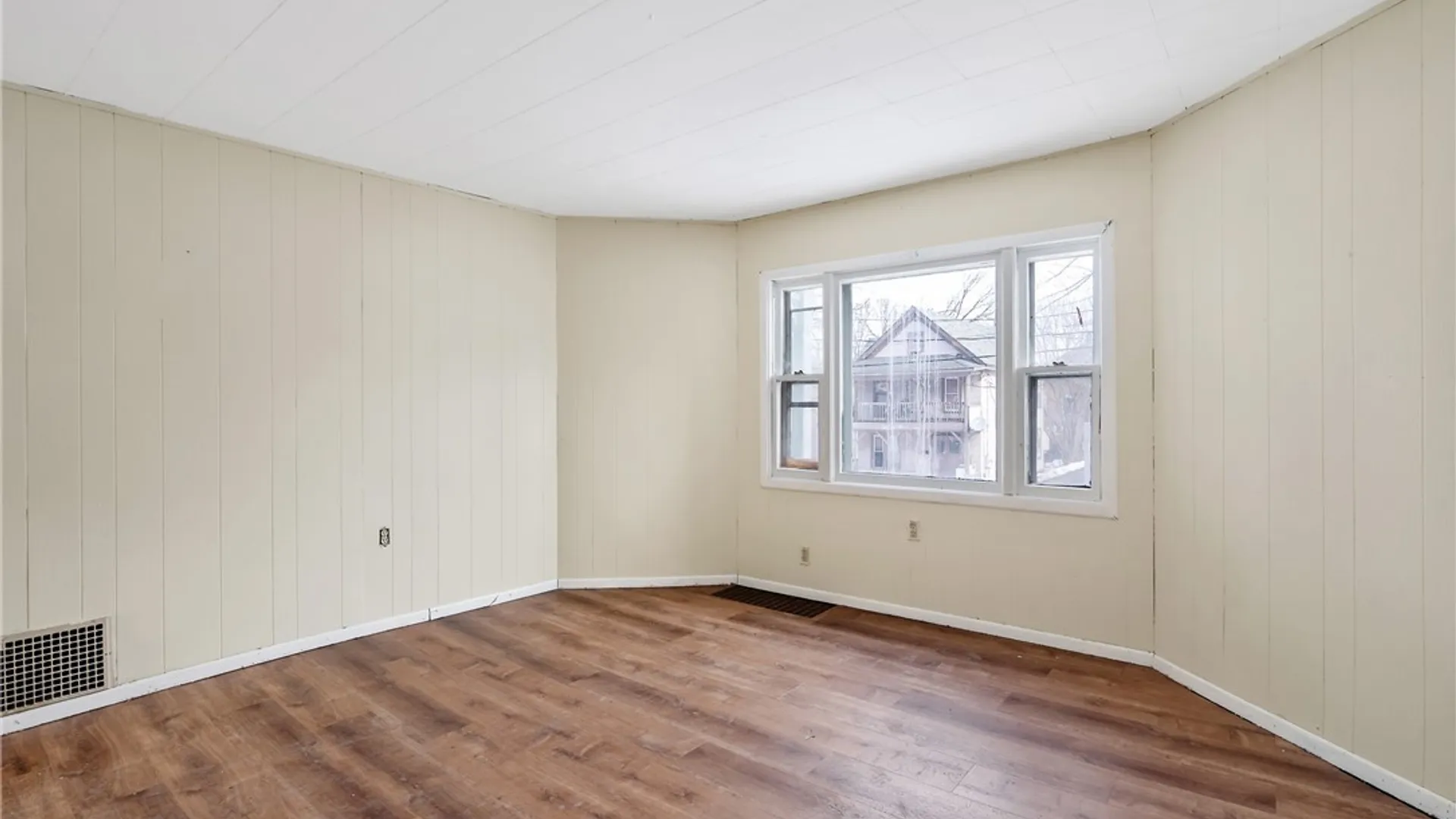 Property at 206 Lamont Avenue, Geddes, NY 13209 8