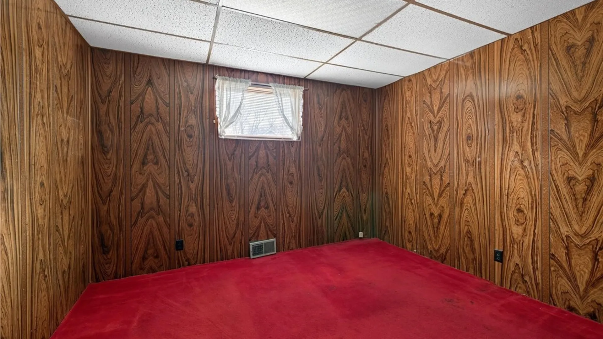 Property at 20 East Avenue, West Seneca, NY 14224 19