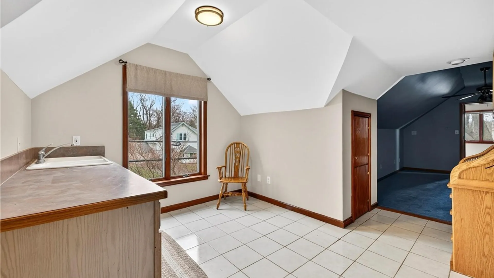 Property at 20 East Avenue, West Seneca, NY 14224 24