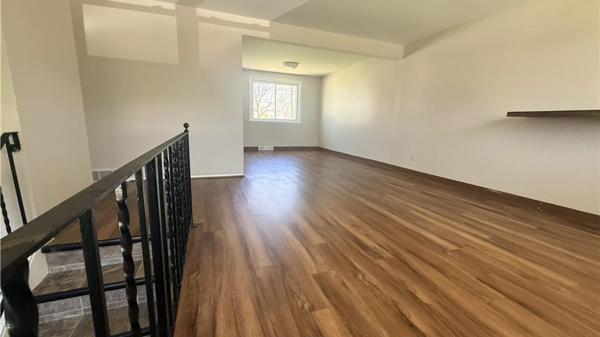 Property at 3365 Mckinley Parkway, Hamburg, NY 14219 6